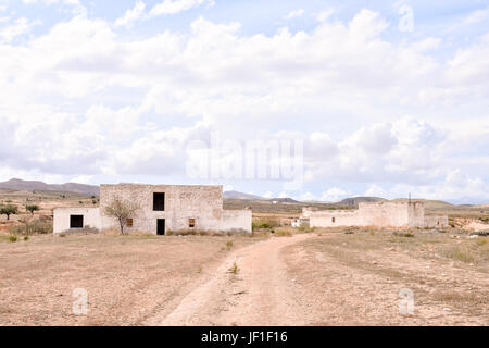 Verlassene Wüste Haus außen Stockfoto
