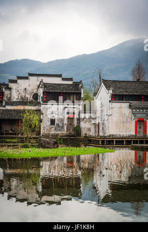 Traditionelle Häuser, alte Chengkan Dorf, während der Zeit der drei Königreiche gegründet und organisiert auf Fengshui Prinzipien der Vereinigung von Yin ein Stockfoto