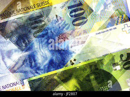 Schweizer Franken-Banknoten von verschiedenen Konfessionen. Abstrakte Geld Hintergrund Stockfoto