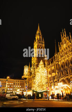 Überblick über den Marienplatz in München Stockfoto
