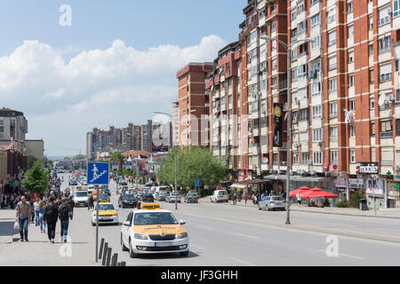 Main Bulevardi Bill Klinton Straße, Pristina (Prishtina), Republik Kosovo Stockfoto