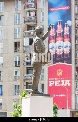 Präsident Bill Clinton Statue, Main Bulevardi Bill Klinton Straße, Pristina (Prishtina), Republik Kosovo Stockfoto