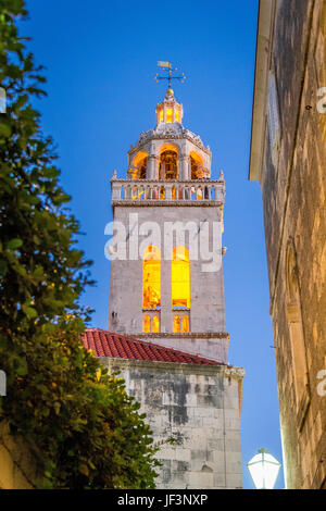 Die Markusdom ist das wichtigste Gebäude in der Altstadt von Korcula. Es ist im Gotik-Renaissance-Stil erbaut, im 15.. Jahrhundert vollendet. Stockfoto