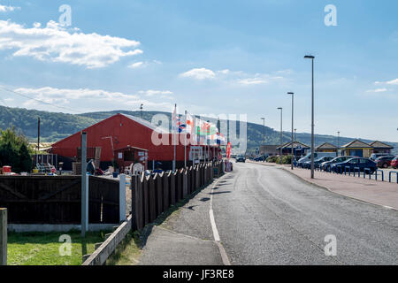 Pensarn Promenade in der Nähe Abergele und Pensarn Bahnhof Stockfoto