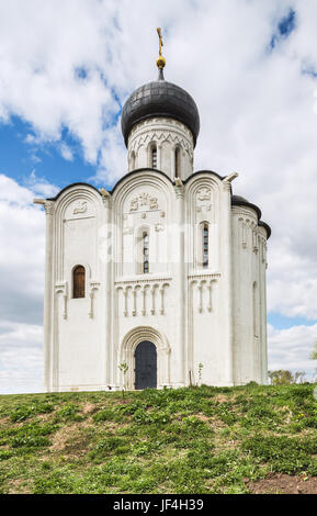 Kirche der Fürbitte auf NERL. Vladimir Stockfoto