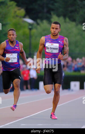 Coquitlam, Britisch-Kolumbien, Kanada. 28. Juni 2017. Andre De Grasse gewann das 100-Meter-Rennen mit einer gebuchten Zeit von 10,17 Sekunden am Mittwoch Abend bei Harry Jerome Track Classic im Percy Perry Stadium. Er nutzte das Rennen als Vorbereitung für den kanadischen Leichtathletik-Meisterschaften, ab nächster Woche in Ottawa und den Weltmeisterschaften in London Anfang August. Joe Ng/Alamy Live-Nachrichten Stockfoto