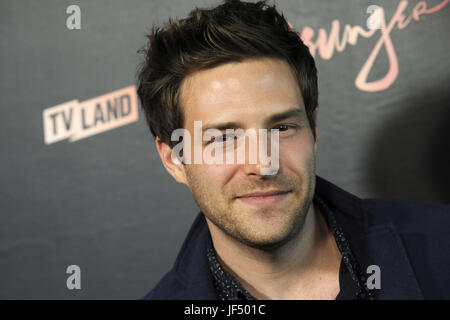 Ben Rappaport Bei der Premiere der 4. Staffel der TV-Serie "Jüngeren" Im Mr-Purple. New York, 27.06.2017 | Verwendung Weltweit/Picture alliance Stockfoto