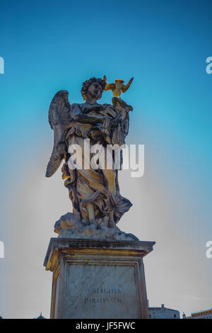 Statue in Ponte Angelo in Rom Stockfoto