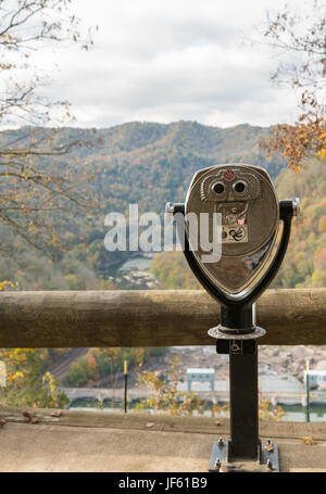 Münzautomaten Fernglas in Hawks Nest Stockfoto