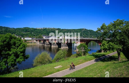 Römische Brücke über den Fluss Mosel, Trier, Rheinland-Pfalz, Deutschland, Europa, RšmerbrŸcke Ÿber sterben, Mosel, Trier, Rheinland-Pfalz, Deutschland, Eu Stockfoto