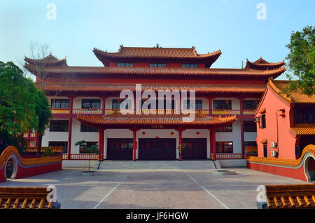 Chinesisch-buddhistischen Tempel in Lumbini, Nepal - Geburtsort von Buddha Stockfoto