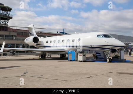 PARIS, Frankreich - 23. Juni 2017: Gulfstream G650ER Business-Jet auf der Paris Air Show 2017 Stockfoto