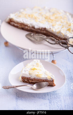 Stück Karottenkuchen, glutenfreie Stockfoto