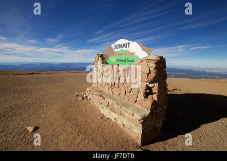 Gipfel marker Pikes Peak Stockfoto