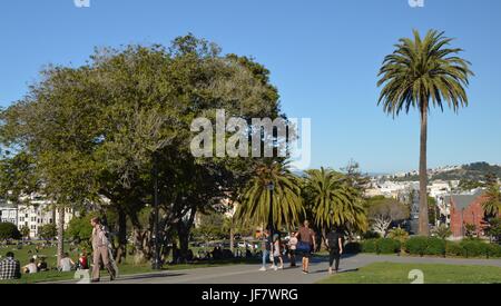 Impressionen aus der Dolores Park in San Francisco vom 1. Mai 2017, Kalifornien USA Stockfoto