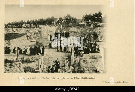 Religiöse Zeremonie in Carthage Amphitheater, Tunis, Tunesien. Ende 19. / Anfang des 20. Jahrhunderts Postkarte Stockfoto