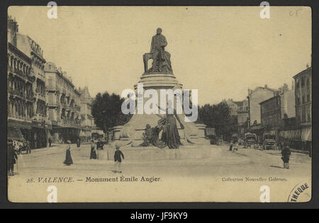 Valence - Monument Emile Augier - Ein großes Monument in Valence, Frankreich, das Emile Augier gewidmet ist und die französische Geschichte und Kultur zeigt. Stockfoto