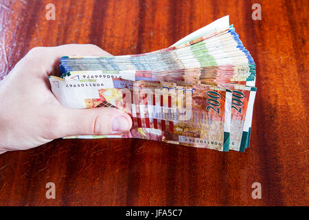 Zweihundert Schekel Banknoten. Stockfoto