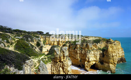 Praia Evaristo eine der Algarve-Küste Stockfoto