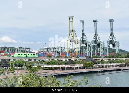 Die Monorail vom terminal Stockfoto