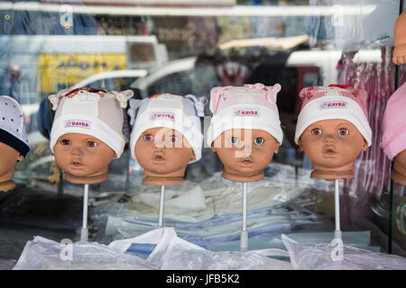 Puppenköpfe, Markt Istanbul, Türkei Stockfoto