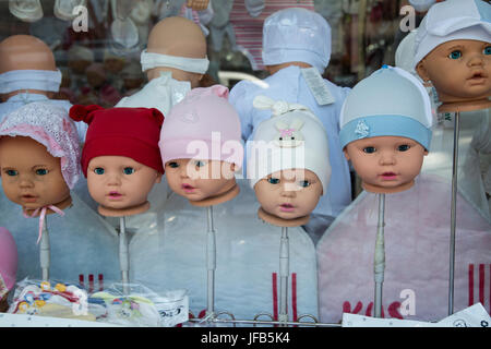 Puppenköpfe, Markt Istanbul, Türkei Stockfoto