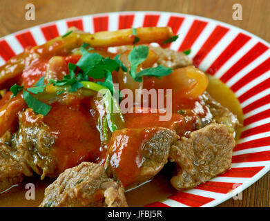 Marokkanische Tajine Makfoul Stockfoto