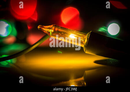 Weihnachtsbeleuchtung close-up Farbige als eine Abstraktion. Stockfoto