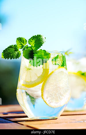 Limonade in Glas Stockfoto