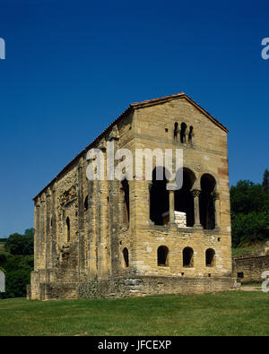 St. Marienkirche am Monte Naranco. Asturiens präromanische. Von bestellten Ramiro i. von Asturien gebaut. 9. Jahrhundert. Oviedo, Asturien, Spanien. Von außen. Stockfoto