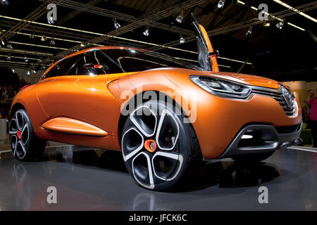 AMSTERDAM - 22. APRIL - Renault Captur Konzeptfahrzeug auf dem Display an der AutoRAI Motorshow. 22. April 2011 in Amsterdam, Niederlande. Stockfoto