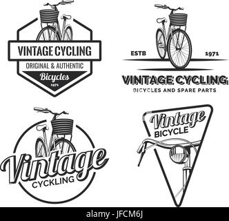 Satz von Vintage Straße Fahrrad Etiketten, Embleme, Abzeichen oder Logos isoliert auf weißem Hintergrund. Handgefertigte Fahrrad-Reparatur, Service und klassische Fahrrad-clu Stock Vektor