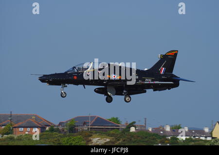 BAE Hawk T Mk 2 im RAF Valley, Anglesey, North Wales, Stockfoto