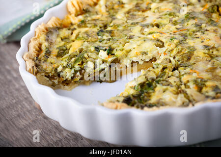 Spinat-Quiche, glutenfrei Stockfoto