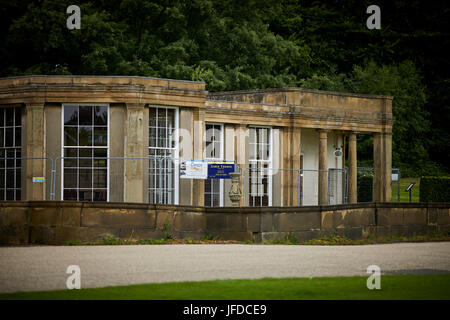 Manchester City Council Grade, die ich aufgelistet, neoklassischen 18. Jahrhundert Land Haus Sandstein Heaton Hall, Orangerie, Heaton Park in einem Stadtpark Stockfoto