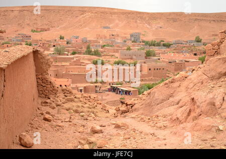 Top Innenansicht von Aït Benhaddou Kasbah in Ouarzazate im Atlasgebirge, Marokko Stockfoto