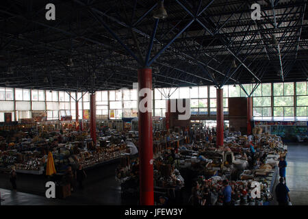 die Pak Shuka Markt in der armenischen Hauptstadt Jerewan geschlossen Stockfoto