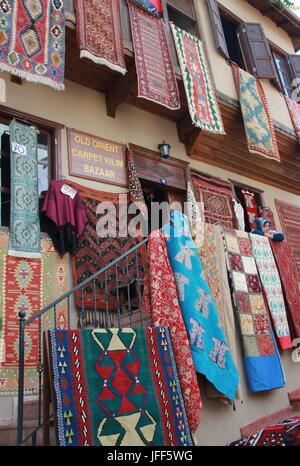 FETHIYE, TÜRKEI, 31. Mai 2017: mit einem traditionellen türkischen Teppich Shop in Fethiye, Türkei, 31. Mai 2017 Stockfoto