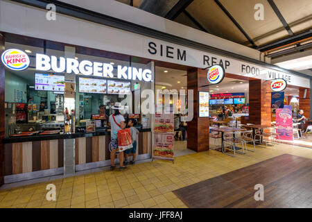 Burger King Restaurant am Internationalen Flughafen Siem Reap, Kambodscha, Asien Stockfoto