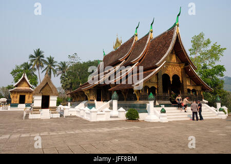 Wat Xieng Thong buddhistischen Tempel in Luang Prabang, Laos, Asien Stockfoto