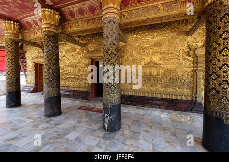 Außenansicht der Wat Mai Suwannaphumaham (aka inkl. Mwst.) Tempel, Luang Prabang, Laos, Asien Stockfoto