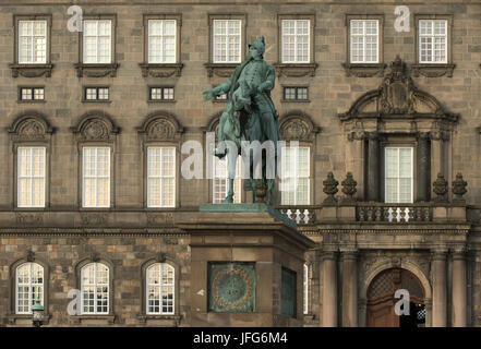 Das Reiterstandbild von König Frederik VII. Stockfoto