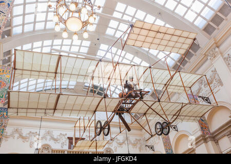 England, Somerset, Bristol, Bristol Museum and Art Gallery, Ausstellung eines Bristol Boxkite Flugzeug Stockfoto