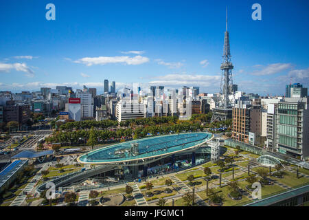 Japan, Nagoya City, Sakae Bezirk, Fernsehturm Nagoya und Oase 21 Quadrat Stockfoto