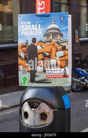 England, London, Anti-Raucher Plakat Stockfoto