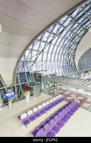 Thailand, Bangkok, Suvarnabhumi Airport, Abfahrtzusammentreffen Bereich Stockfoto