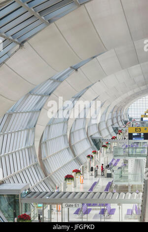 Thailand, Bangkok, Suvarnabhumi Airport, Abfahrtzusammentreffen Bereich Stockfoto