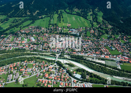 Lenggries im Isartal, Luftbild, bayerische alpine Hochland, Bayern, Deutschland Stockfoto
