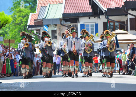 Bayern, Kapelle, Tracht, marschiert Stockfoto