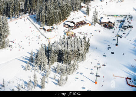 Skigebiet Garmisch-Classic im Hausberg, familienfreundliche Kind Land, Skihütte mit Schneebar, Drehmöser 9, Kreuzwankellift, Garmisch-Partenkirchen, Luftbild, Bayern, Deutschland Stockfoto